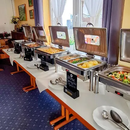 Konukevi Gaestehaus Stolzenberg 3*