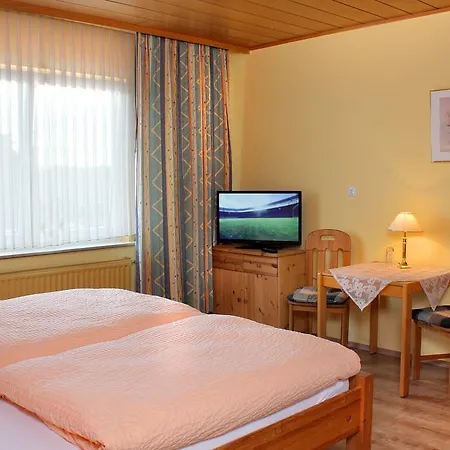 Gaestehaus Stolzenberg 3*